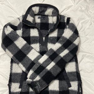Abercrombie quarter zip black and white buffalo plaid sherpa